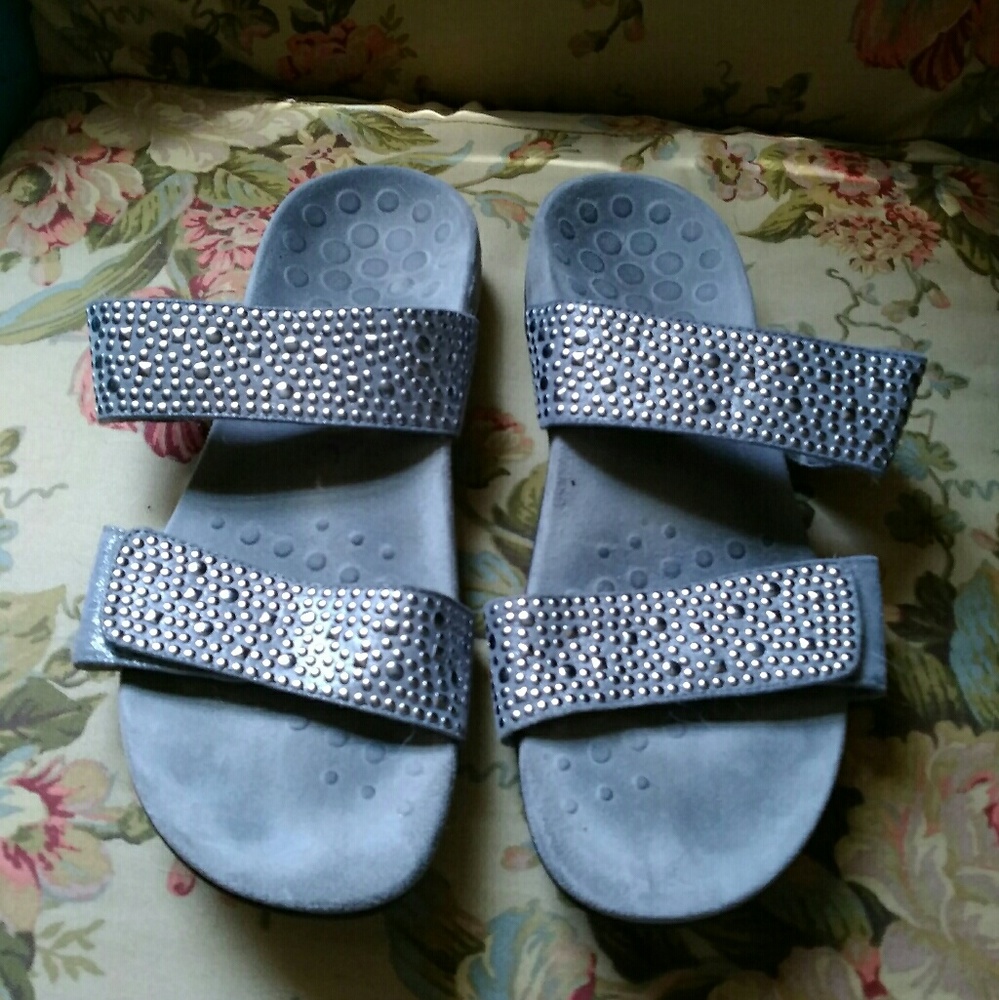 Vionic Leather Sandals